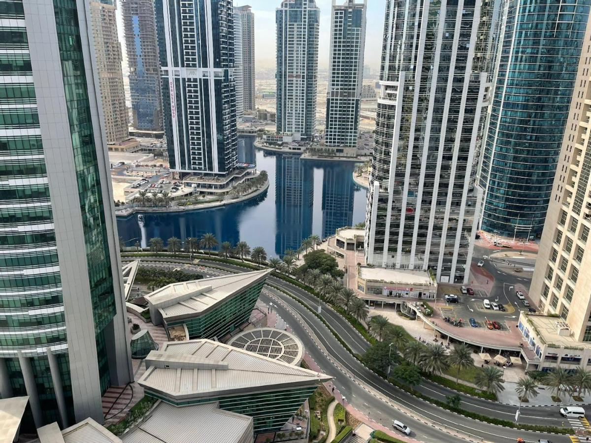 Apartment Modern Lake View 1 Bedroom Apt In Jlt *