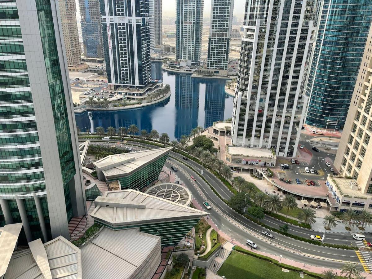 Modern Lake View 1 Bedroom Apt In Jlt *